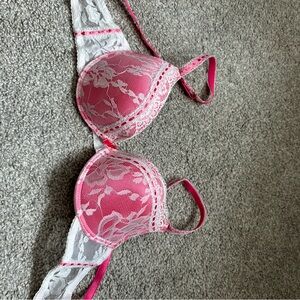 Chic Pink and White Lace Bra